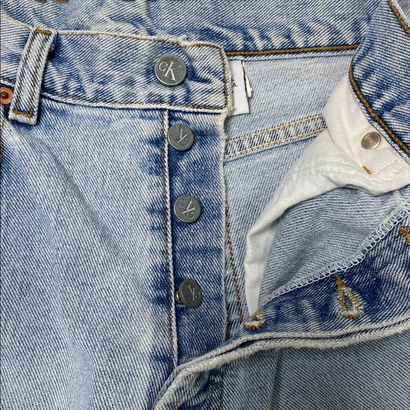 Vintage Calvin Klein Jeans USA Button Fly Easy Fit Sandblast Denim Size 7 - Picture 2 of 16